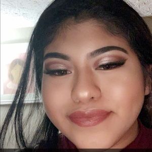 Meet your Posher, Arely